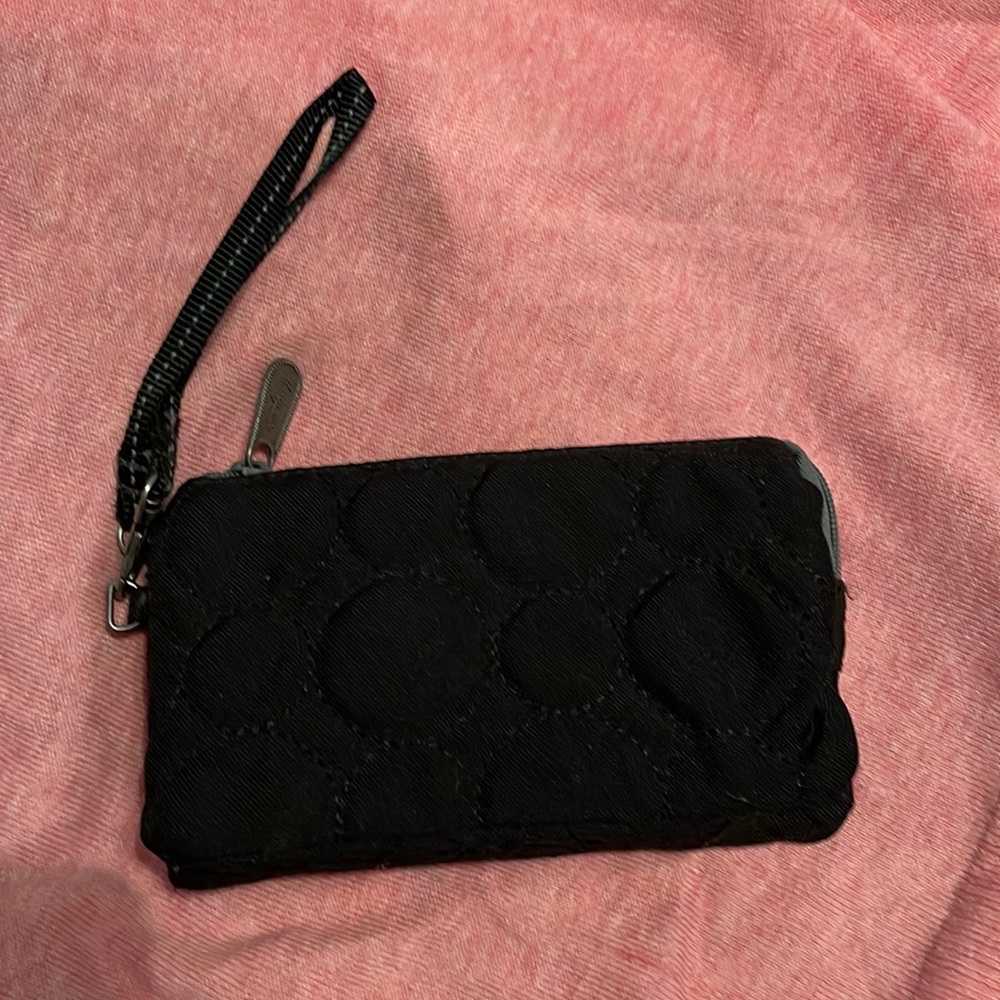 Black Quilted Wristlet by Thirty-One